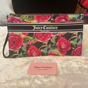 NEW!!! Wristlet by Juicy Couture